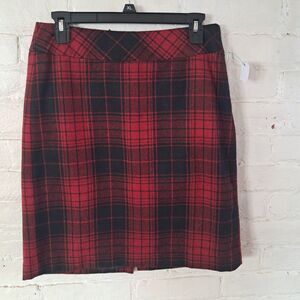 Eddie Bauer Skirt Womens 2 Red And Black Plaid Wool Blend Classic Preppy Checker